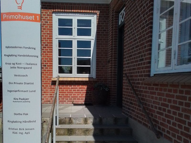 primohuset-indgang-.jpg
